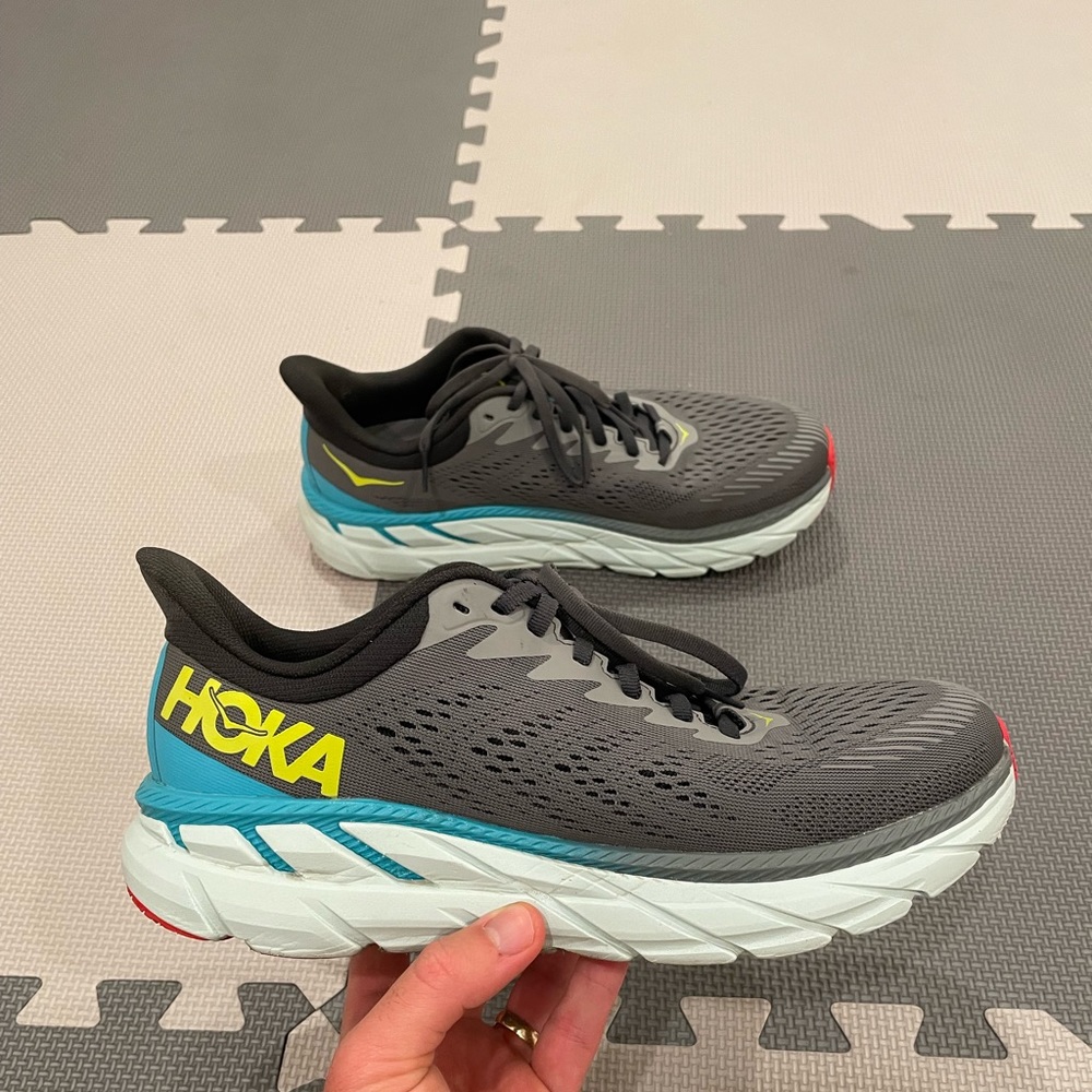 Hoka One One Clifton 7